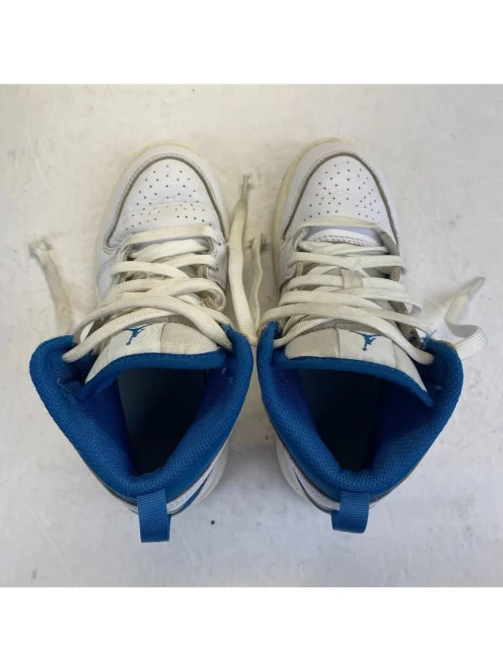 Air Jordan 1 Mid SE Industrial Blue GS FN7493-141 White / Sail/Blue Size 1Y